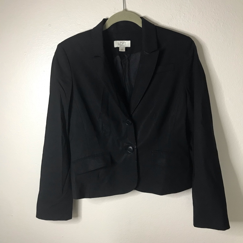 Loft petite black back belt blazer with pockets 6P
